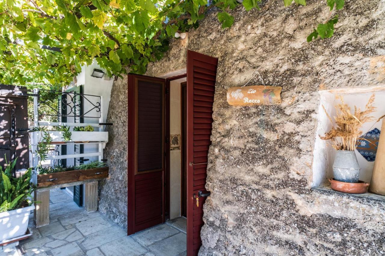Palacca, Trullo Salentino Andrano Exterior photo